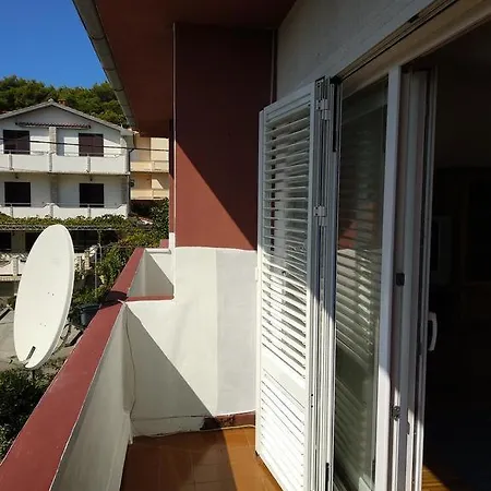 Apartman Franelic Banjol Exterior photo
